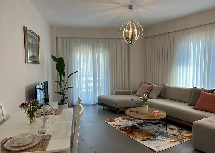 Mozart House - Spacious Luxury - Heart Of The דירה