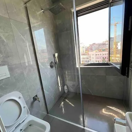 아파트 Mozart House - Spacious Luxury - Heart Of The 티라나