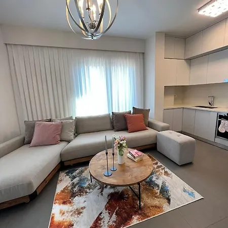 Mozart House - Spacious Luxury - Heart Of The 아파트 티라나