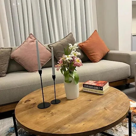 Mozart House - Spacious Luxury - Heart Of The * 티라나